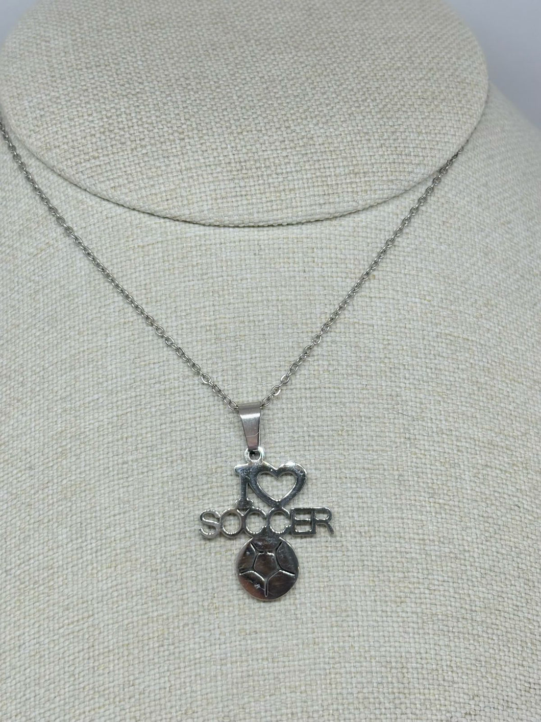 COLLAR PLATEADO I LOVE SOCCER