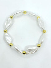 Cargar imagen en el visor de la galería, PULSERA CON PERLAS
