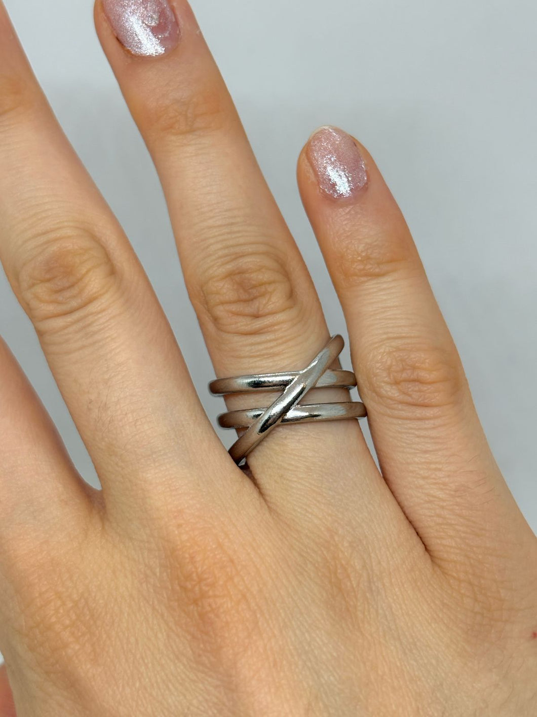 ANILLO TRES LINEAS CRUZADAS