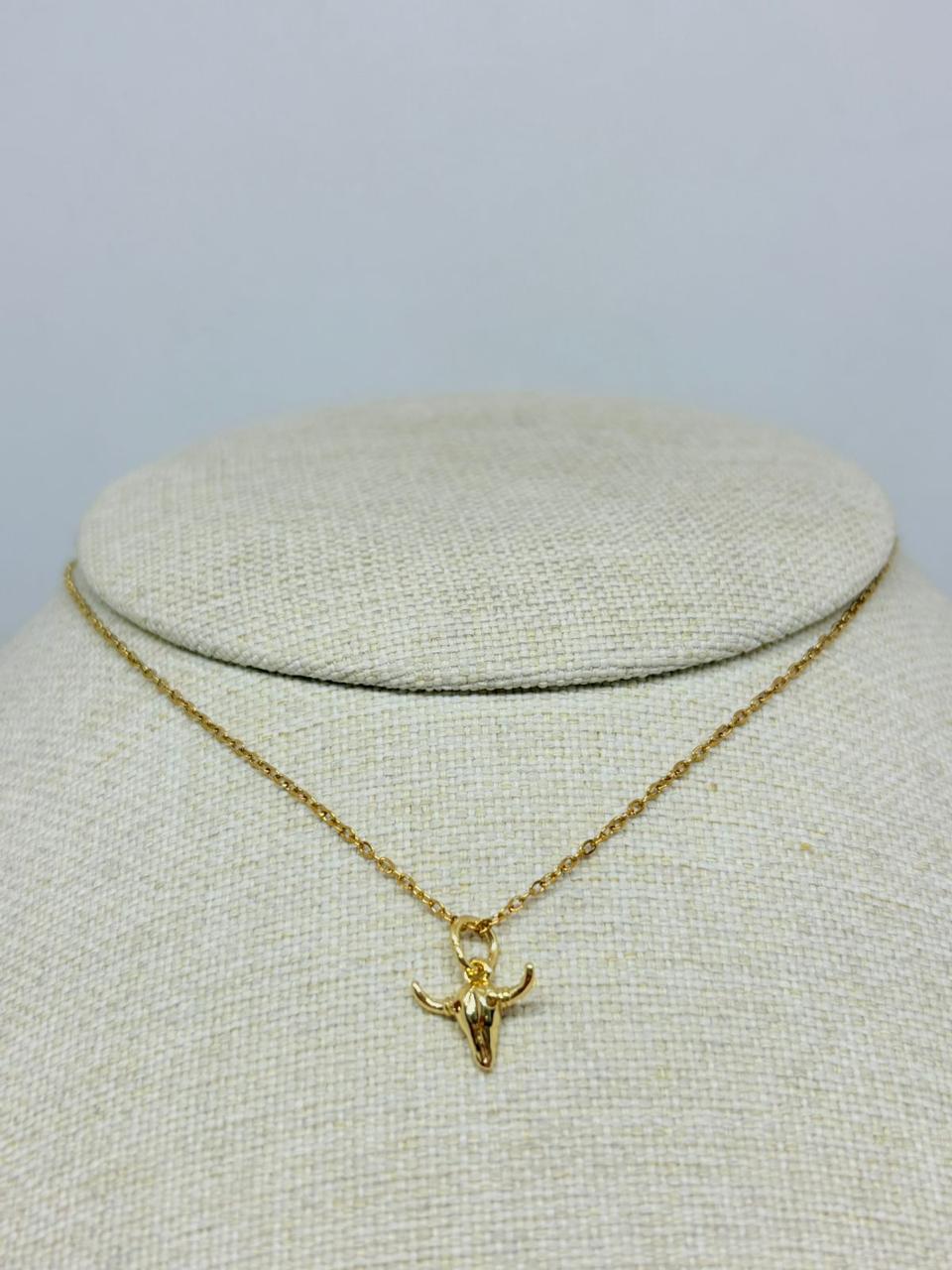 COLLAR CABEZA DE TORO