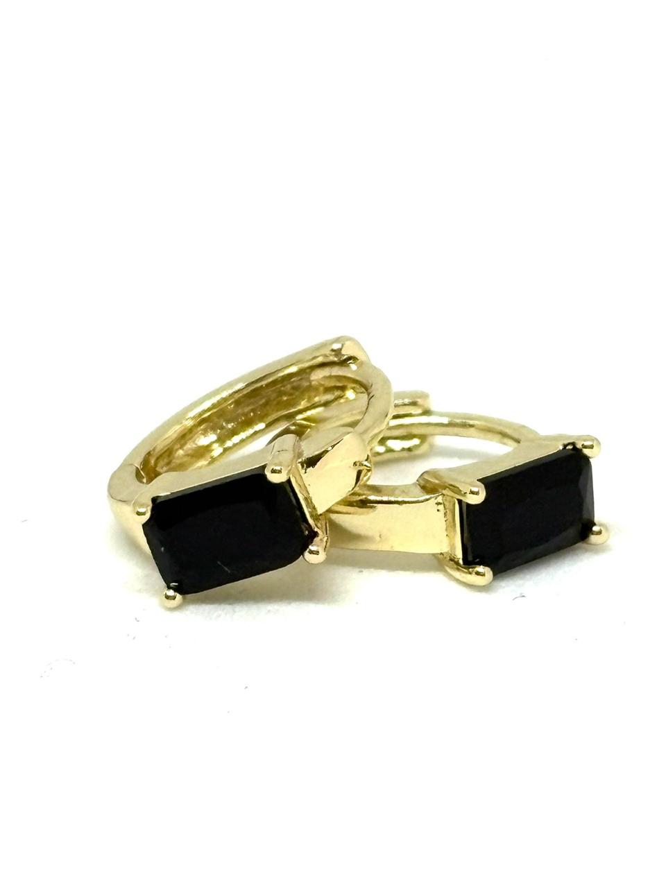 HUGGIES ZIRCONIA RECTANGULAR NEGRO