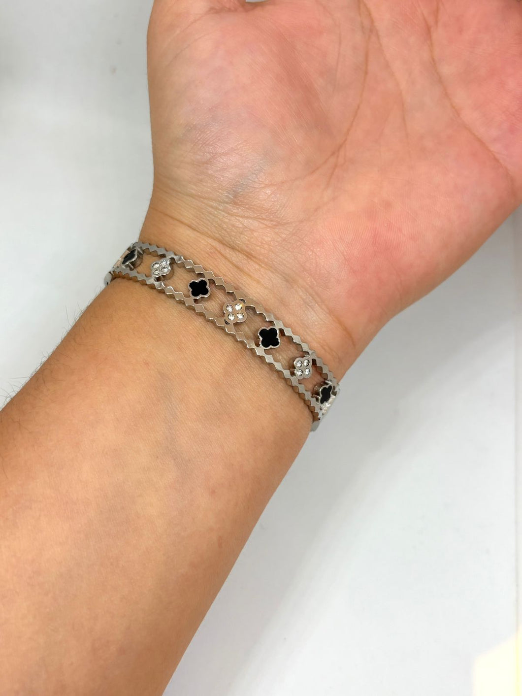 BRAZALETE FLORES ZIRCONIA PLATEADO