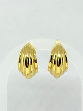 Cargar imagen en el visor de la galería, ARETES CON RELIEVE
