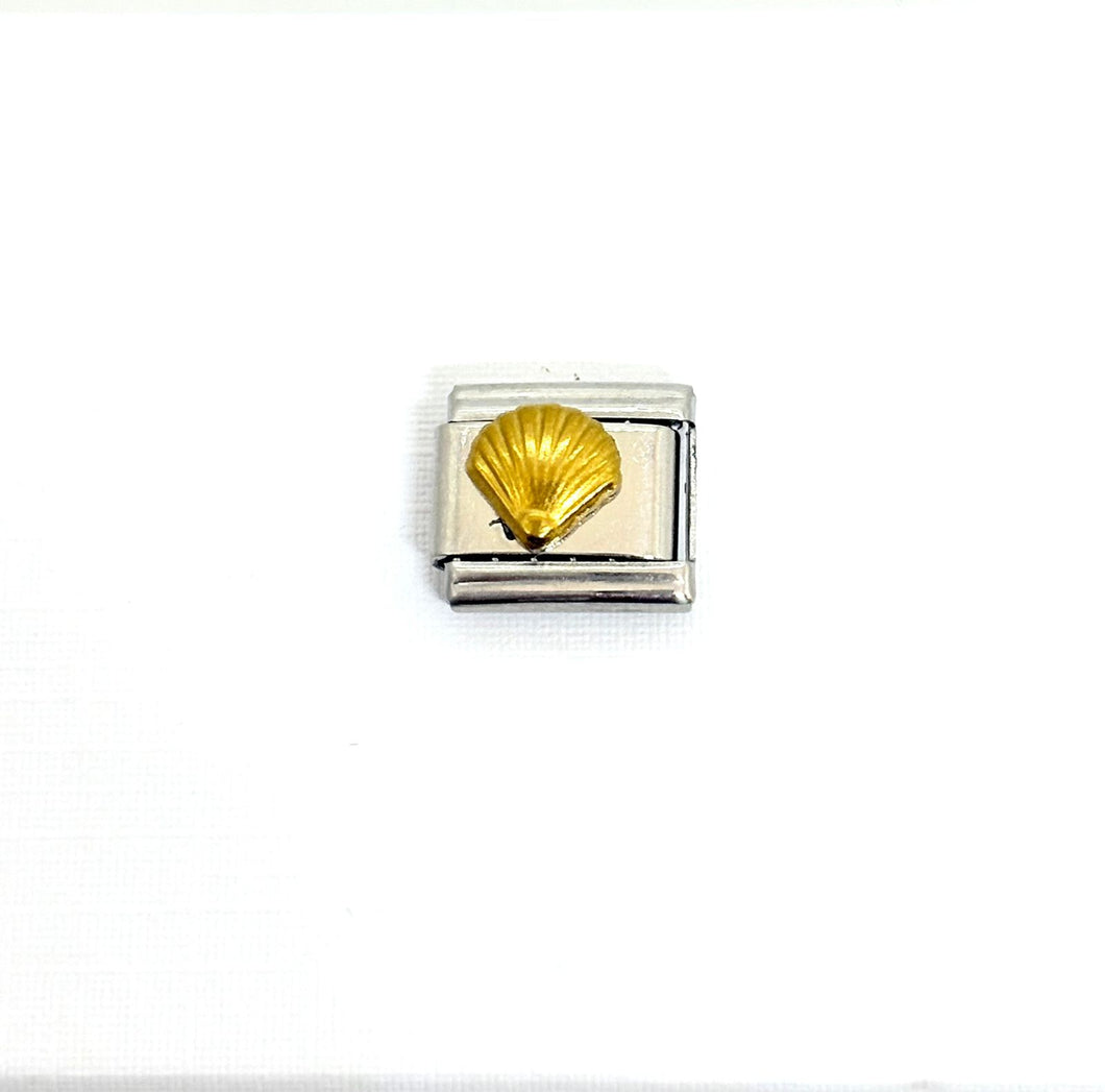 CHARM CONCHA