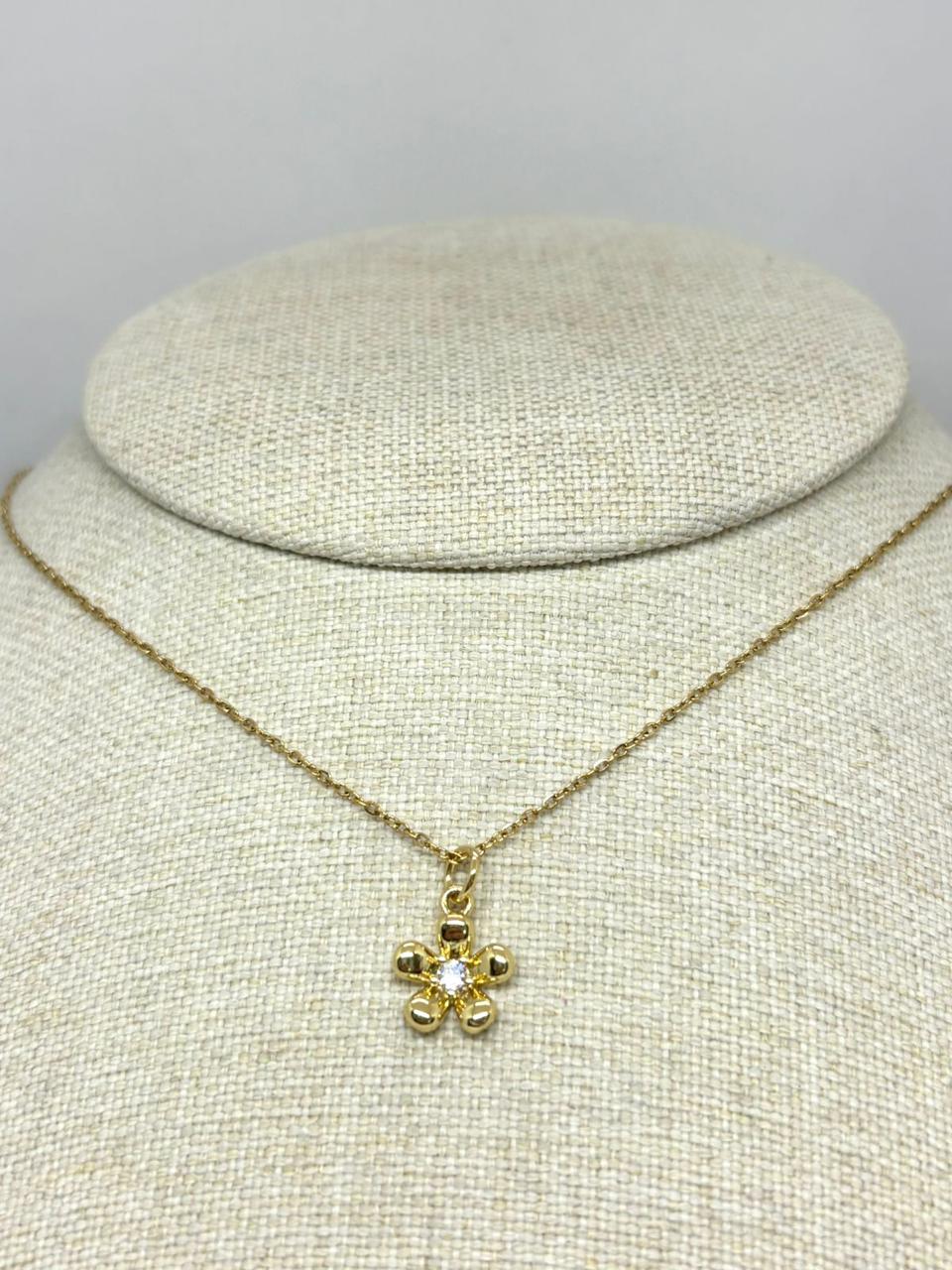 COLLAR FLOR ZIRCONIA CENTRO