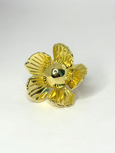 Cargar imagen en el visor de la galería, ANILLO FLOR AJUSTABLE
