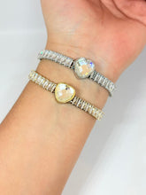 Cargar imagen en el visor de la galería, PULSERA DE CORAZÓN AJUSTABLE
