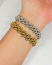 Cargar imagen en el visor de la galería, PULSERA DOBLE TRENZADO
