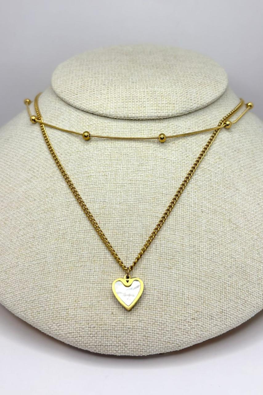 COLLAR DOBLE CORAZÓN CONCHA NACAR