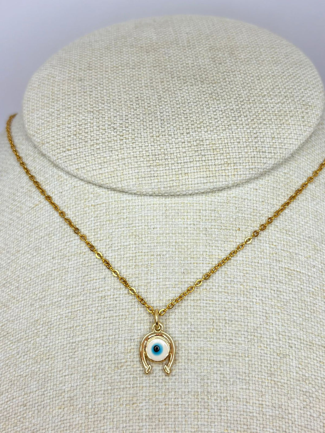 COLLAR OJO TURCO HERRADURA