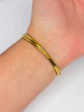 Cargar imagen en el visor de la galería, BRAZALETE RIGIDO CRUZADO
