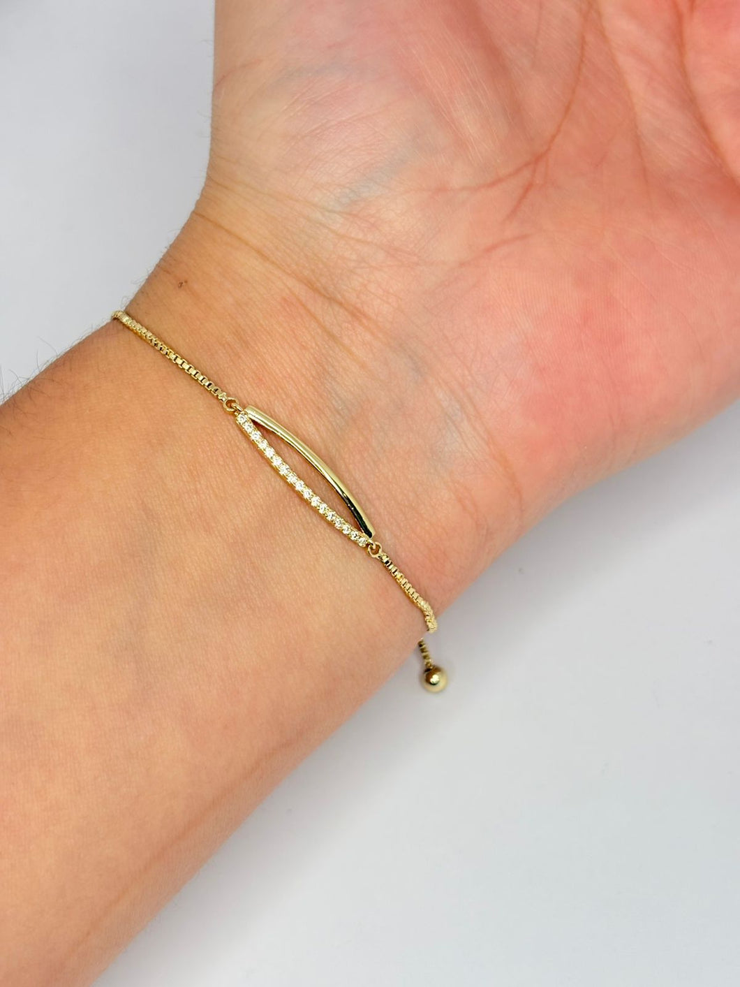 PULSERA OVALO CON ZIRCONIA