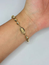 Cargar imagen en el visor de la galería, PULSERA BOLITAS VIRGEN DE GPE Y CRUCIFIJO
