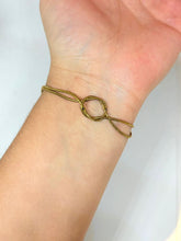 Cargar imagen en el visor de la galería, PULSERA ENLAZADA
