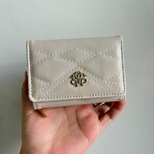 Cargar imagen en el visor de la galería, CARTERA MUJER CHICA GRACE
