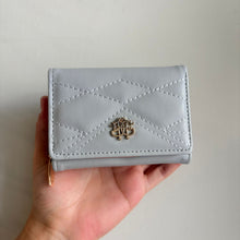 Cargar imagen en el visor de la galería, CARTERA MUJER CHICA GRACE

