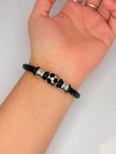 Cargar imagen en el visor de la galería, PULSERA PIEL BEISBOL/FUTBOL

