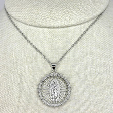 Cargar imagen en el visor de la galería, COLLAR VIRGEN GPE RAYO DE LUZ
