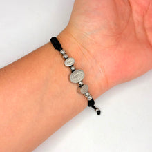 Cargar imagen en el visor de la galería, PULSERA HILO VIRGEN GPE
