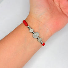 Cargar imagen en el visor de la galería, PULSERA HILO VIRGEN GPE
