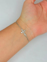 Cargar imagen en el visor de la galería, PULSERA CRUCIFIJO AJUSTABLE

