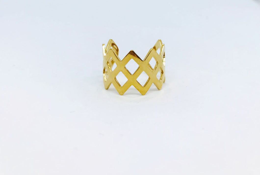 Anillo zigzag ajustable en chapa de oro