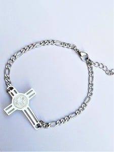 Pulsera cruz San Benito en acero inoxidable